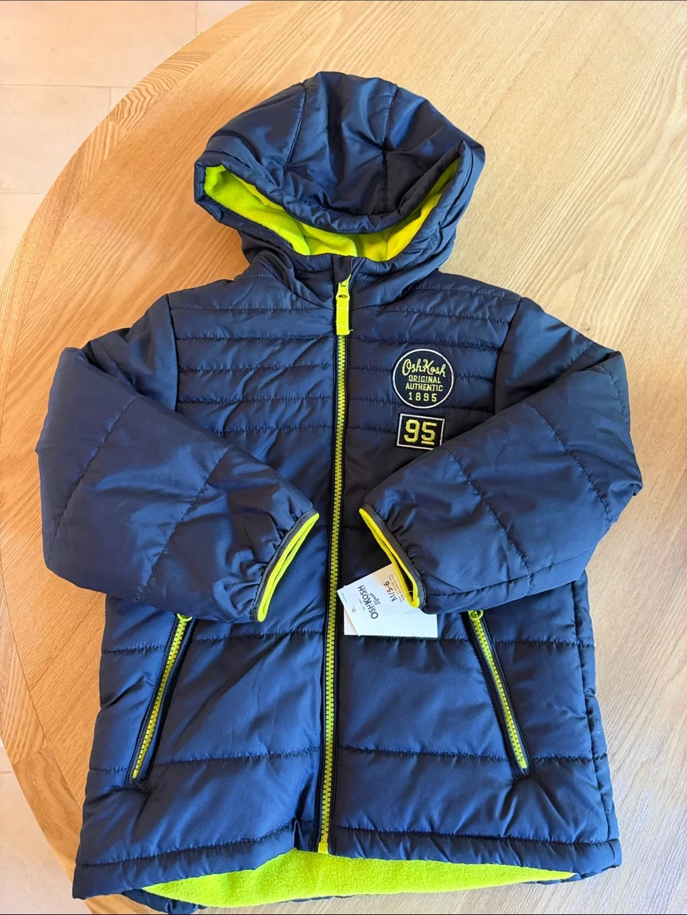 OshKosh B'gosh Boy’s Navy Puffer Coat 5/6 NWT